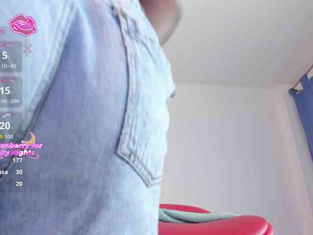 camidior Live Webcam on BongaCams