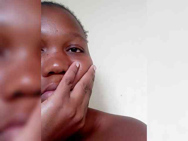 Thicky-babe Live Webcam on BongaCams