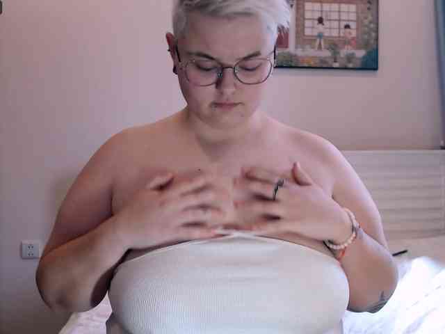 Cute-Ry webcam