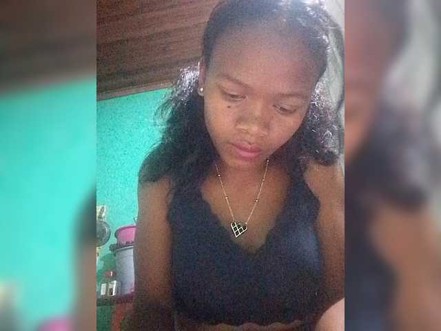 Kamiel, une amatrice française avec qui discuter et avoir du sexe