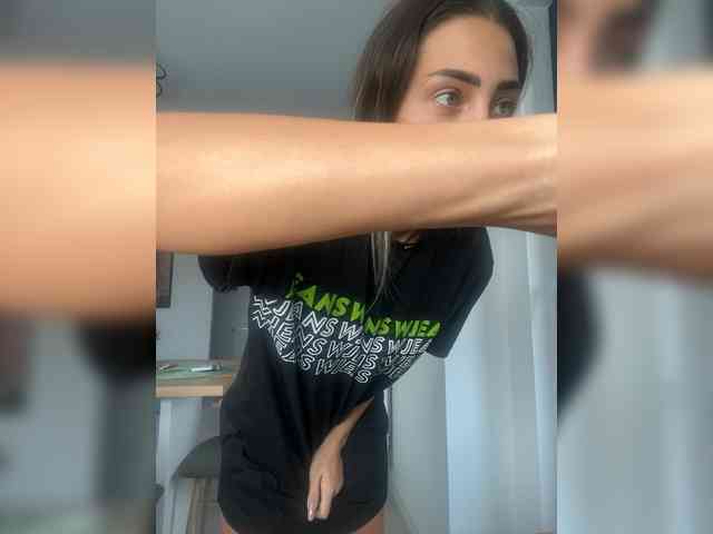 BonnyBon Live Webcam on BongaCams