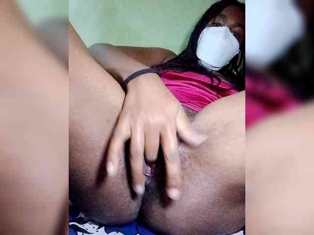 LynnNanny webcam