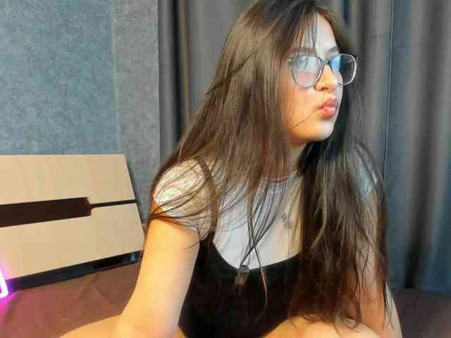 diana-moonn webcam