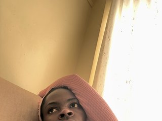 Misscreamerr Porn Show