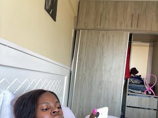 Misscreamerr Porn Show