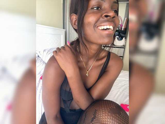 Misscreamerr's BongaCams show and profile