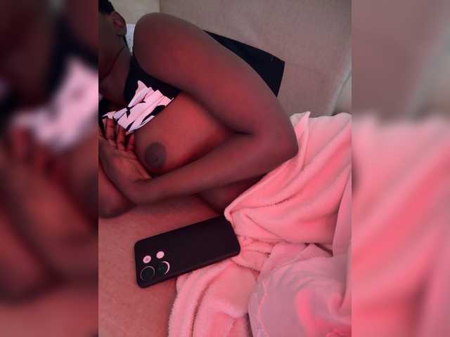 Misscreamerr's BongaCams show and profile