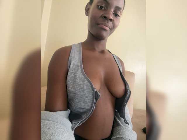 Misscreamerr's BongaCams show and profile