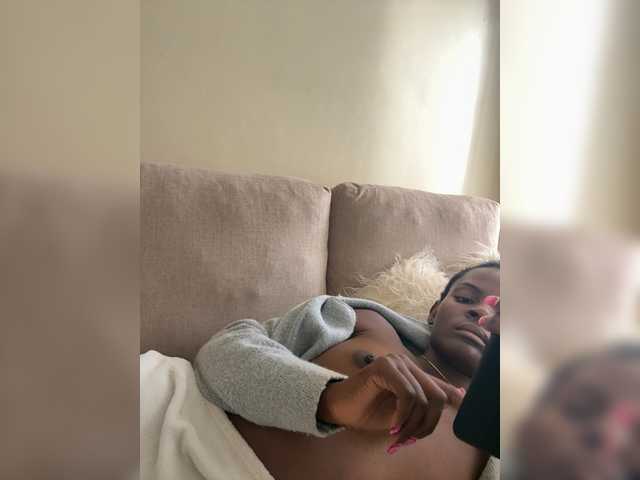 Misscreamerr live room