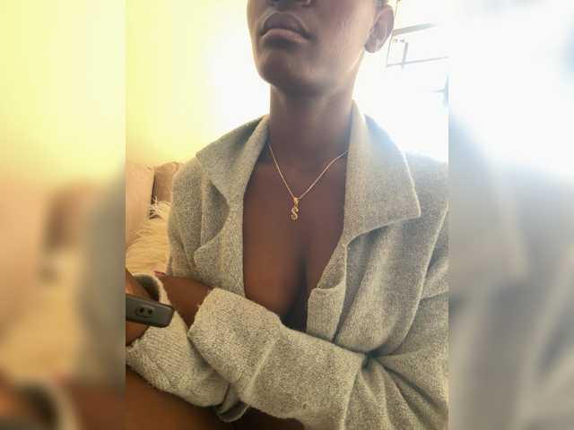 Misscreamerr live room