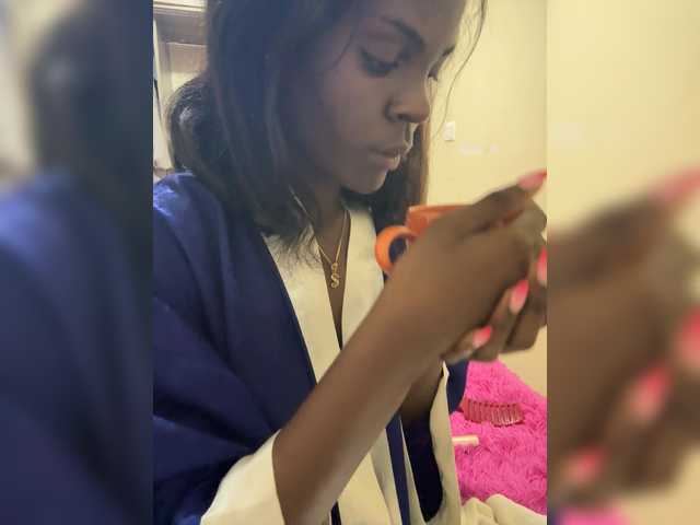 Misscreamerr's BongaCams show and profile