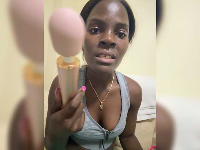 Misscreamerr live room