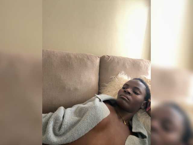 Misscreamerr live room