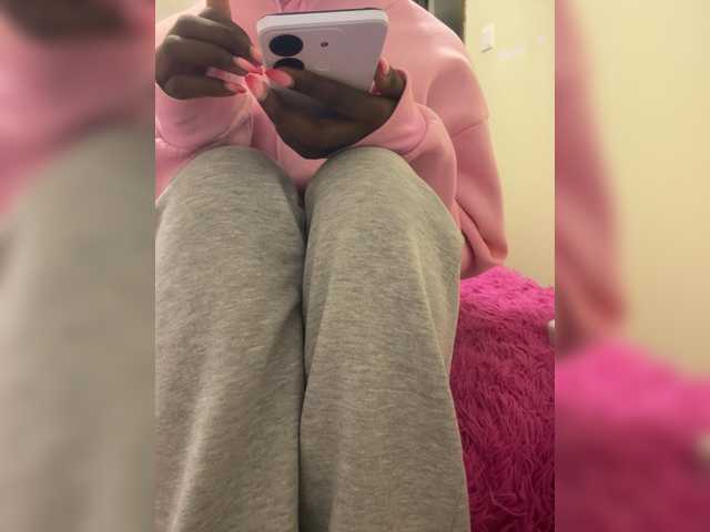 Misscreamerr's BongaCams show and profile