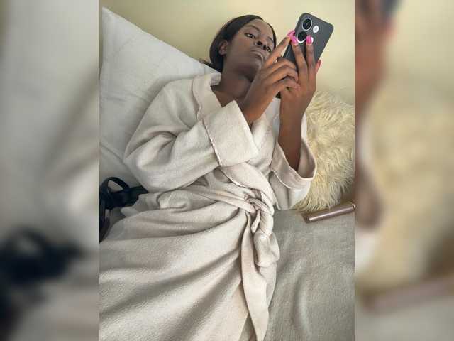 Misscreamerr's BongaCams show and profile