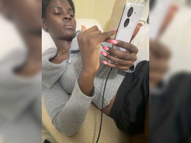 Misscreamerr's BongaCams show and profile