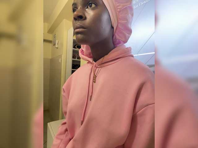 Misscreamerr's BongaCams show and profile