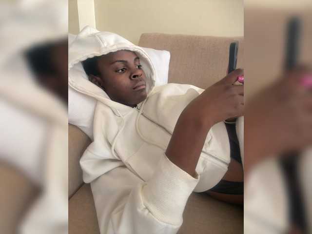 Misscreamerr's BongaCams show and profile