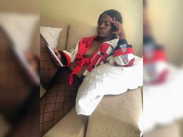 Misscreamerr's BongaCams show and profile