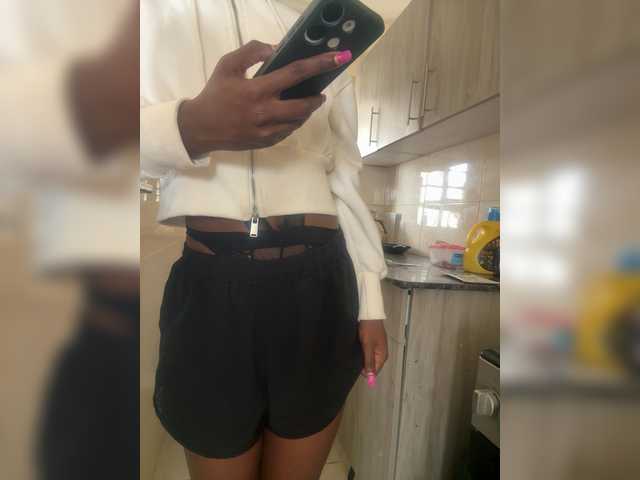 Misscreamerr's BongaCams show and profile