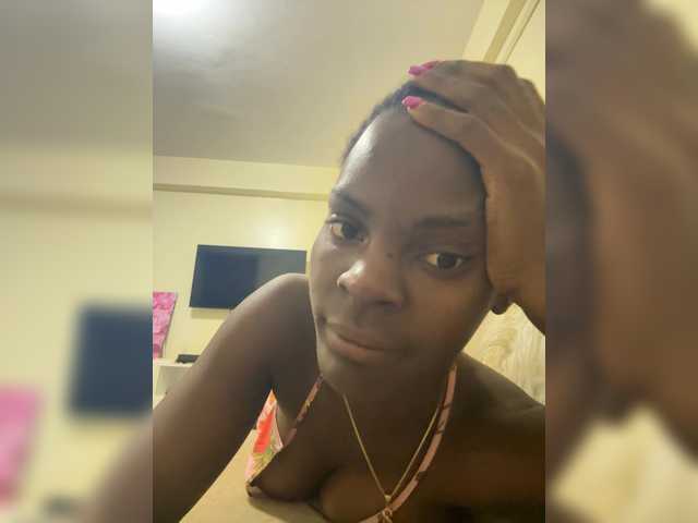 Misscreamerr live room