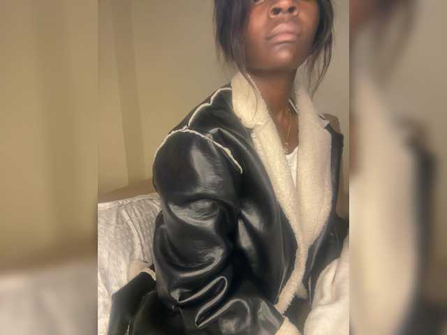 Misscreamerr's BongaCams show and profile