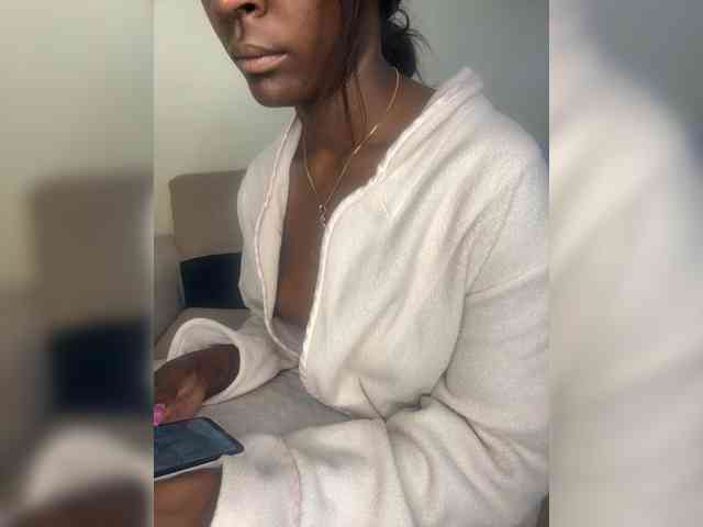 Misscreamerr Live Webcam on BongaCams