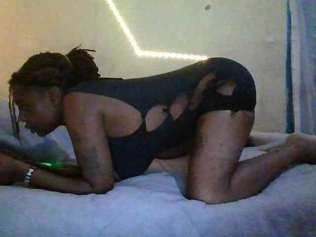 Goddessmitchelle webcam