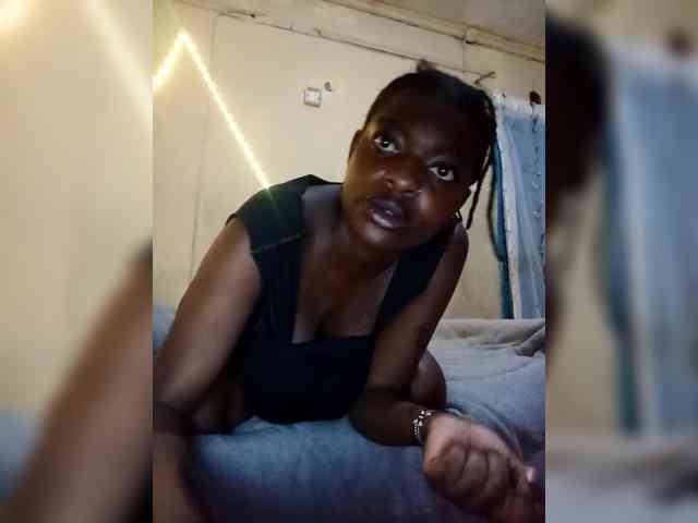 Goddessmitchelle webcam