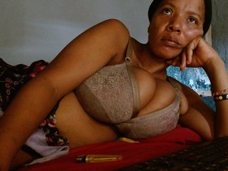 diamondboobs44dddx Porn Show