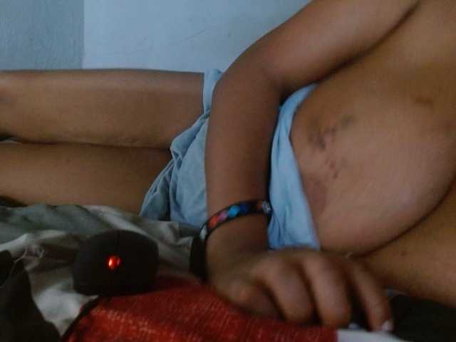 diamondboobs44dddx from BongaCams is Freechat