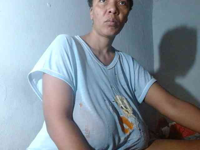 diamondboobs44dddx webcam