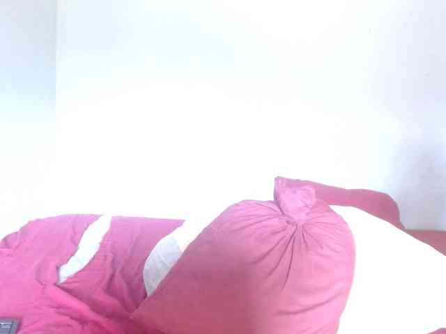 diamondboobs44dddx webcam