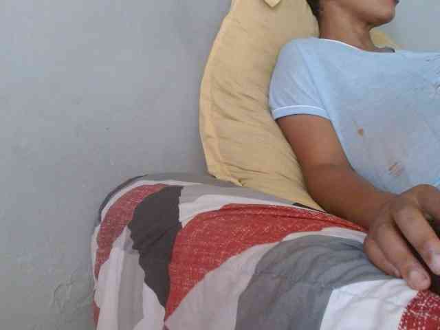 diamondboobs44dddx webcam