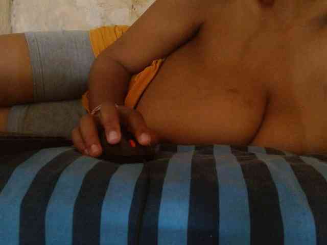 diamondboobs44dddx webcam