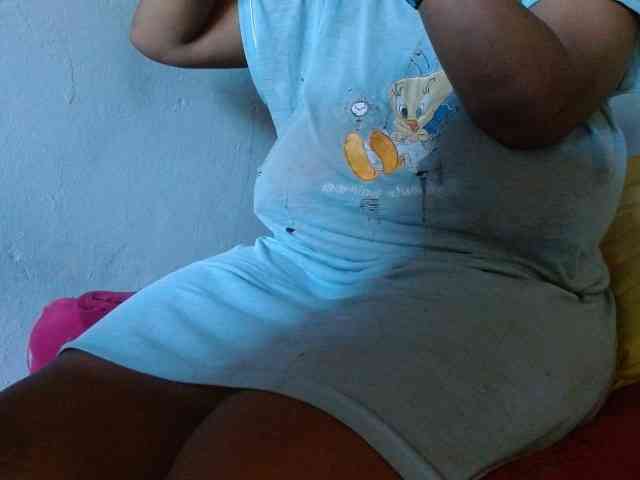 diamondboobs44dddx webcam