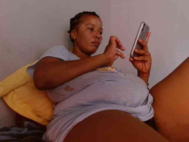 diamondboobs44dddx webcam