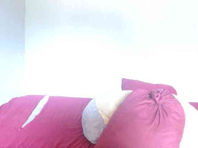 diamondboobs44dddx webcam