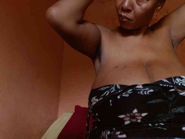 diamondboobs44dddx diamondboobs44dddx