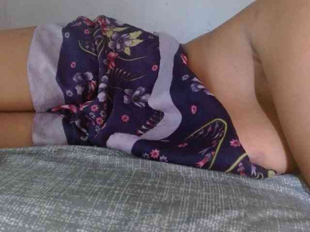 diamondboobs44dddx webcam