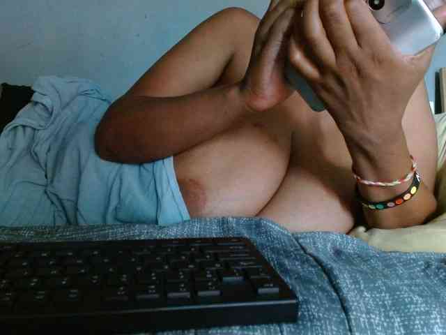 diamondboobs44dddx webcam