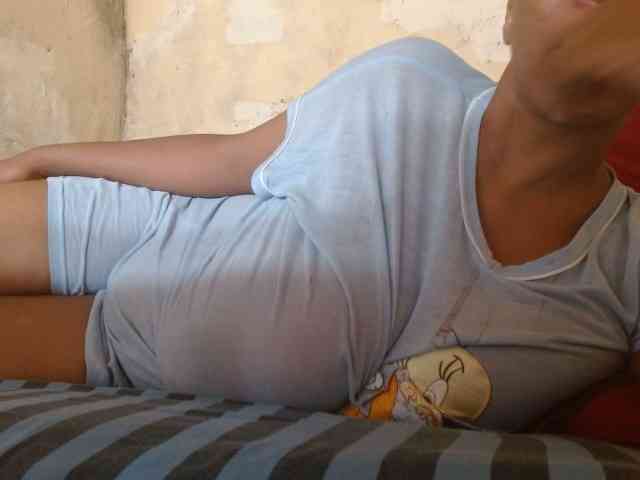 diamondboobs44dd... Live Webcam on {site_name}