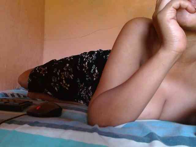 diamondboobs44dddx webcam