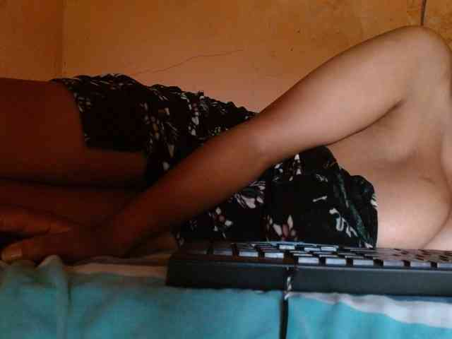 diamondboobs44dddx webcam