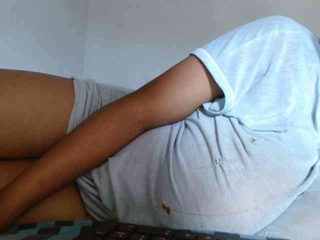 diamondboobs44dddx webcam