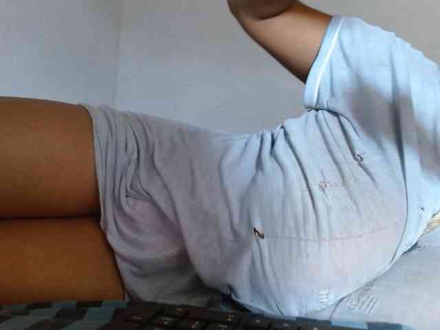 diamondboobs44dddx webcam