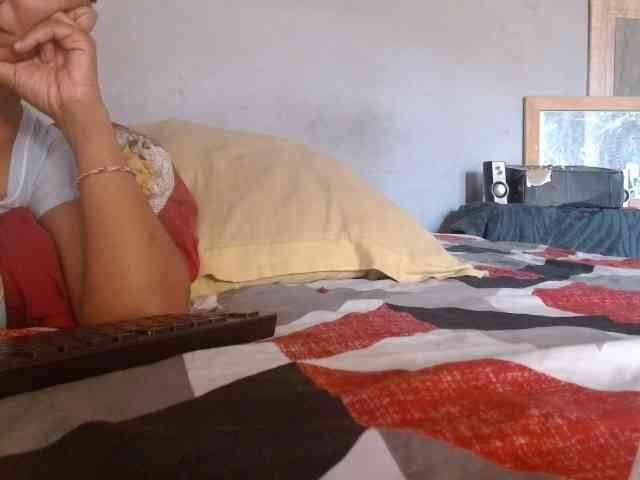 diamondboobs44dddx webcam