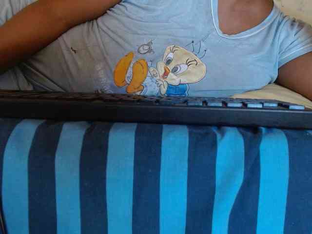 diamondboobs44dddx webcam