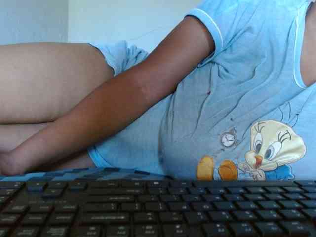 diamondboobs44dddx webcam