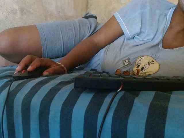 diamondboobs44dddx webcam